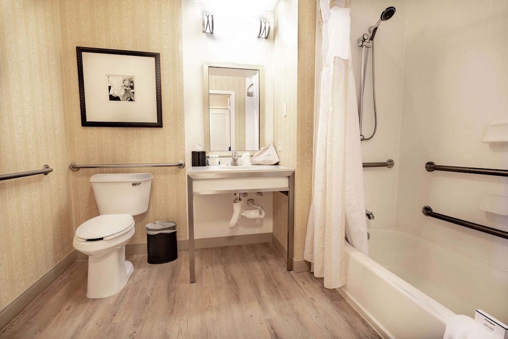 Hilton Garden Inn Seattle/Renton 17/41