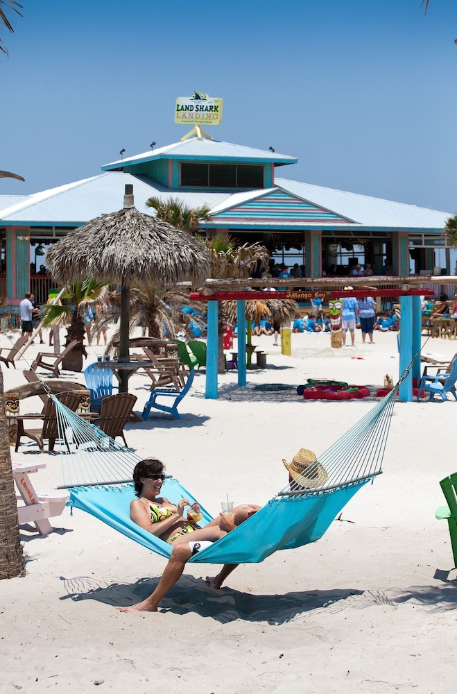 The Pensacola Beach Resort 33/74