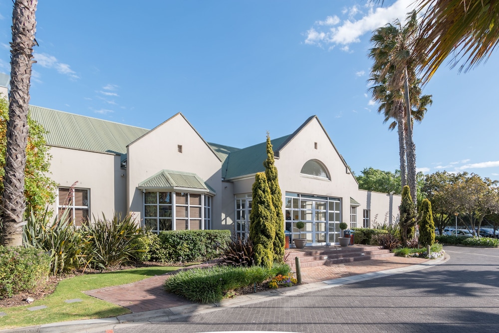 Town Lodge Bellville in CAPE TOWN - WESTERN CAPE