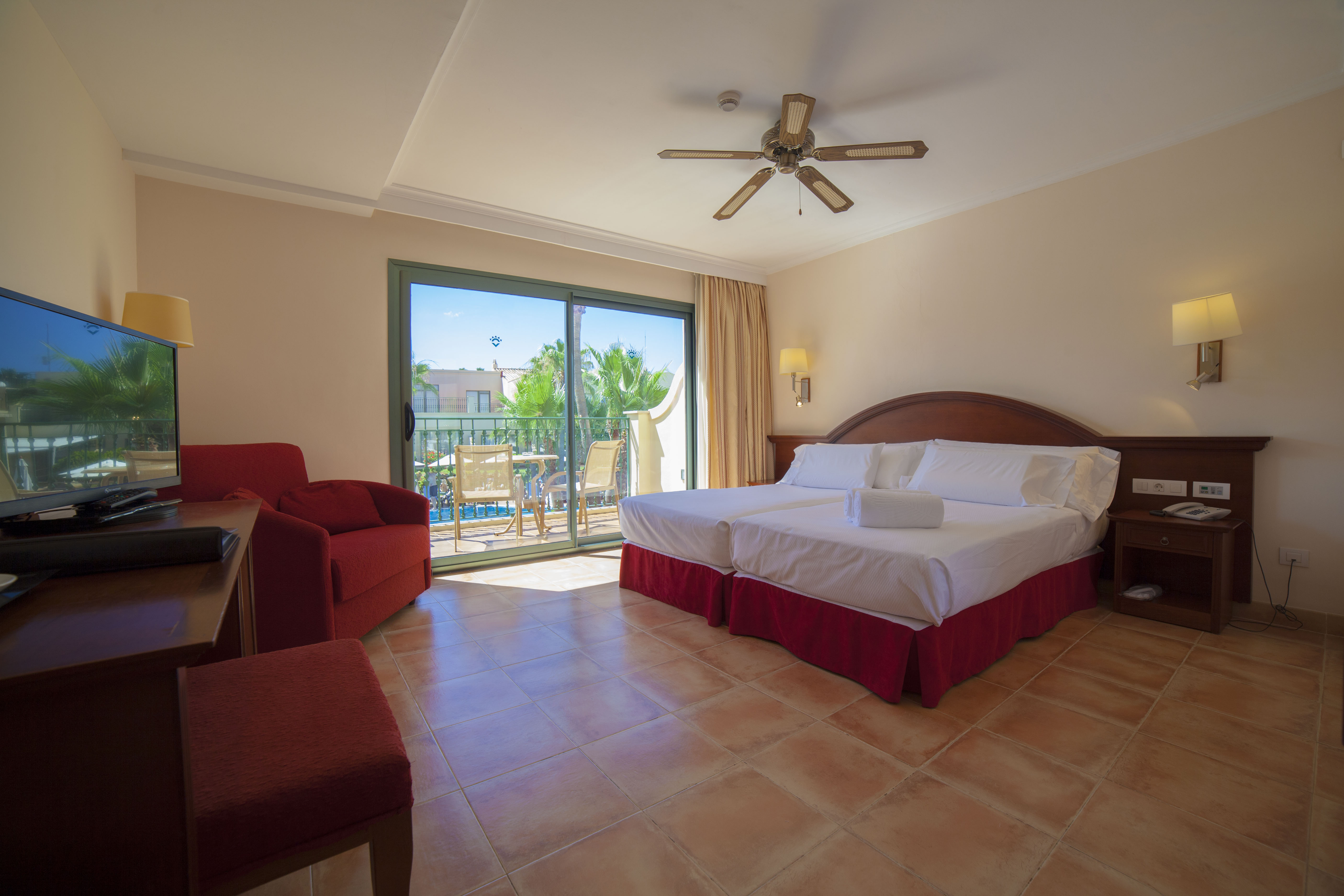 Room, Double Bed, Pool View, Valentin Star Menorca - Adults Only 2/3