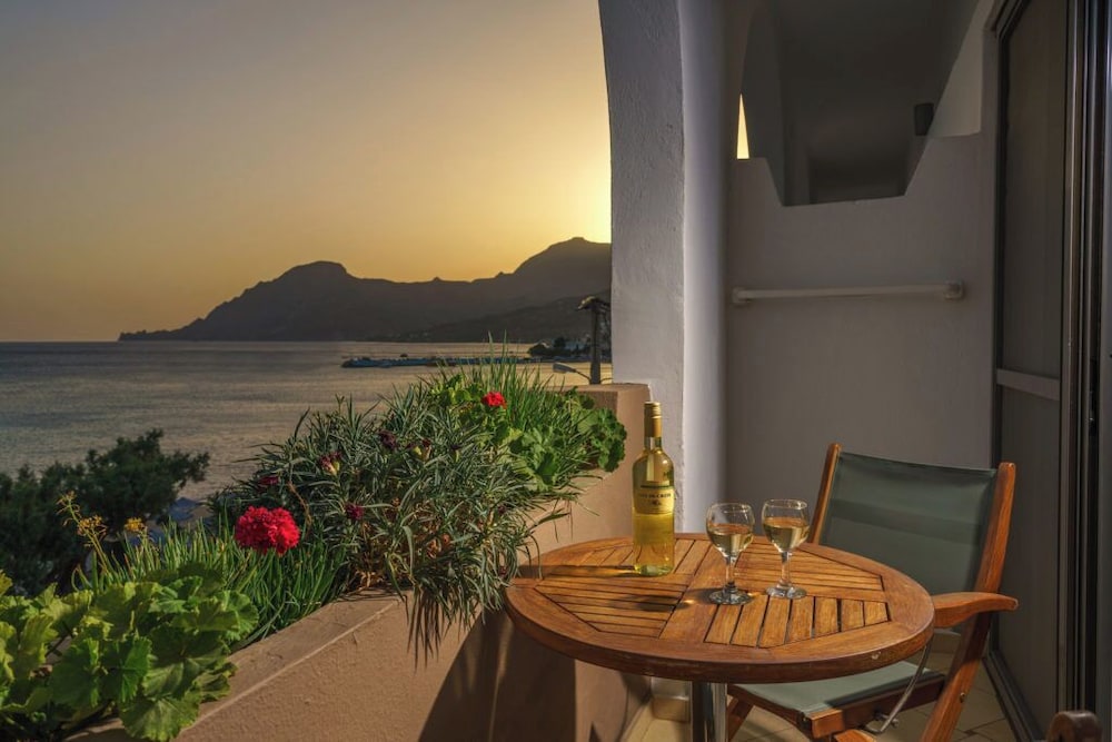 Alianthos Beach Hotel 48/61