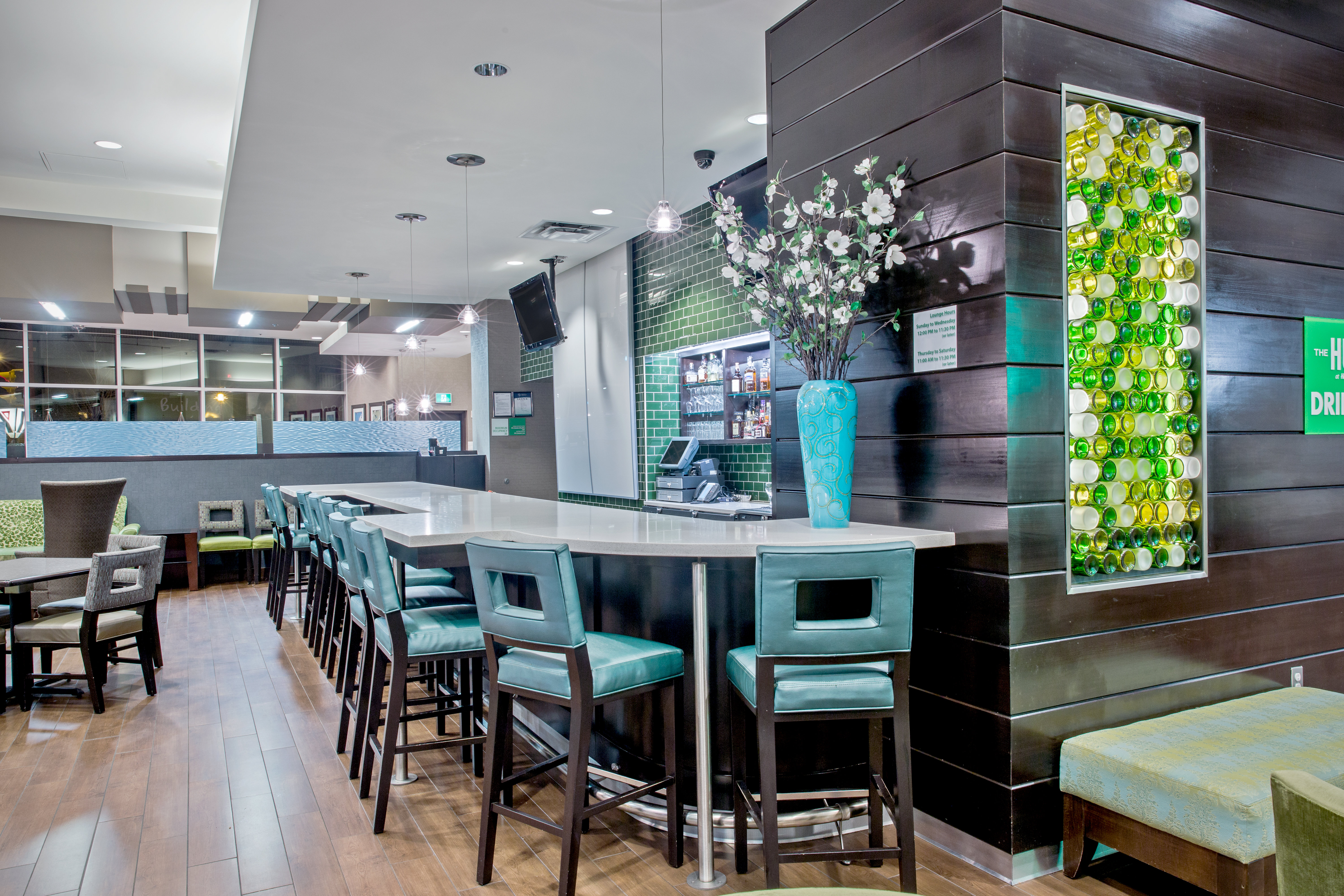 Holiday Inn Saskatoon Downtown 55/75