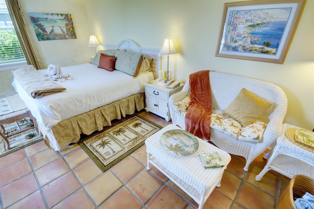 Beachfront Bed & Breakfast photo2