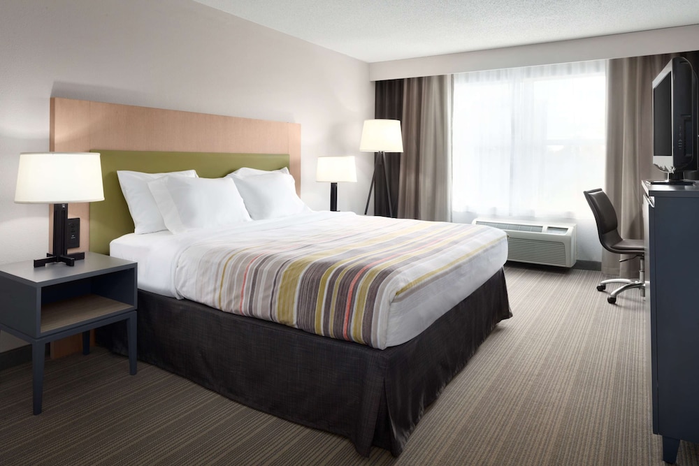 Country Inn & Suites by Radisson, Camp Springs (Andrews Air Force Base), MD 5/26