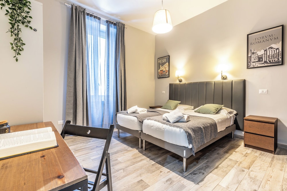 Flatinrome Deluxe Rooms 13/50