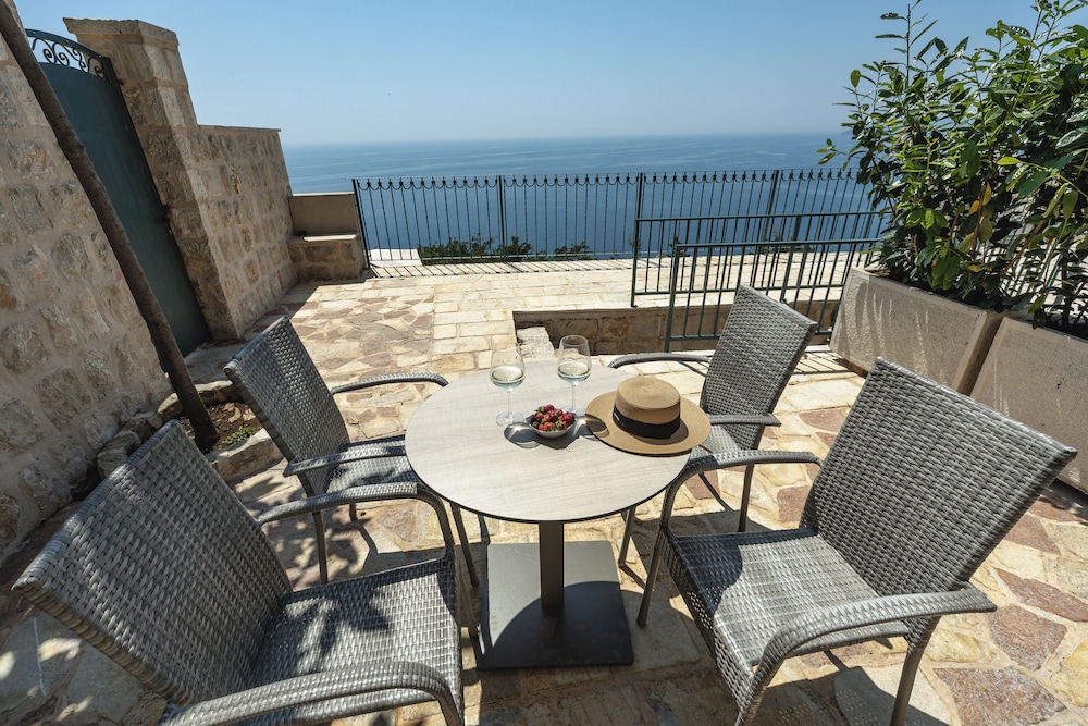 Castello degli Aranci Eco Resort 59/61
