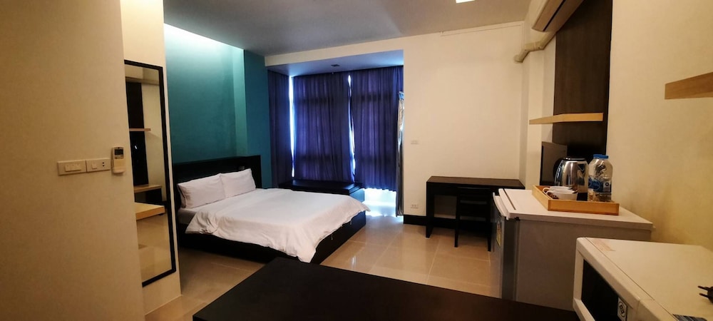 @Home Residence 32/49