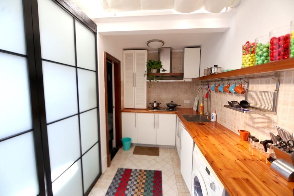 Jy Distributed Theme Hotel Apartment 14/71