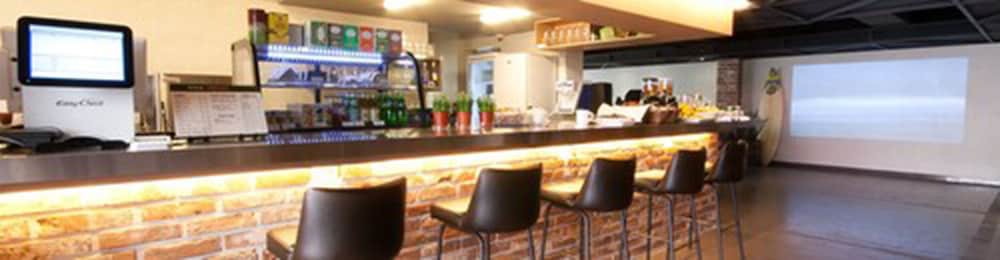 Uniqstay Hostel And Suite 6/46