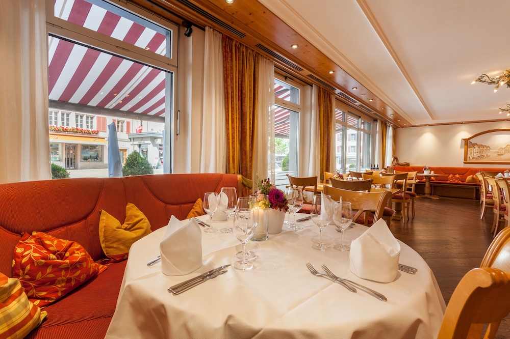 Hotel Weisses Rossli 21/29