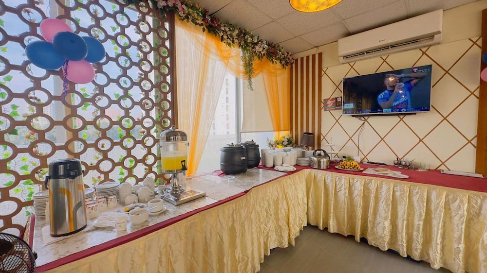 Hotel Grand Circle Inn 14/60