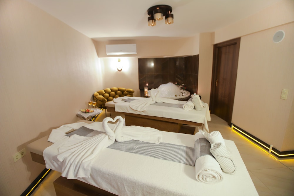 The Life Hotel & Spa 22/71