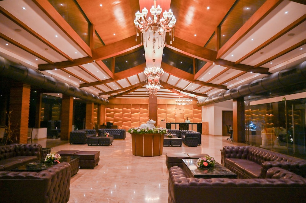 Saya Grand Resort By Treat Thane 31/50
