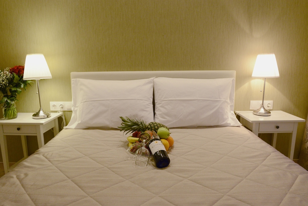 Phidias Hotel 21/69