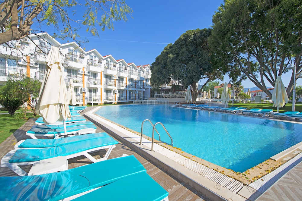Grand Emir Hotel & SPA 50/85