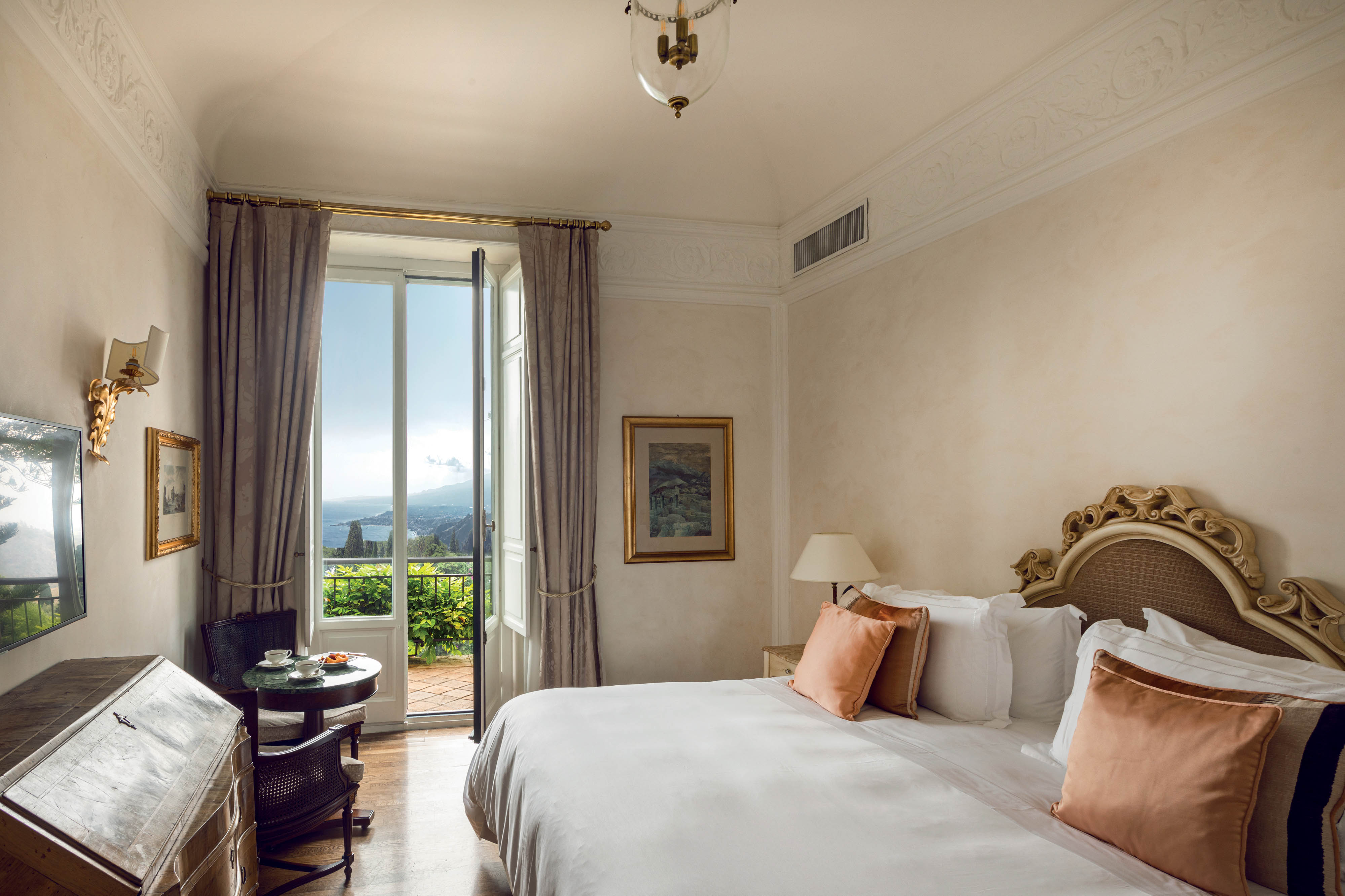 Deluxe, Suite, Sea View, Balcony or Terrace