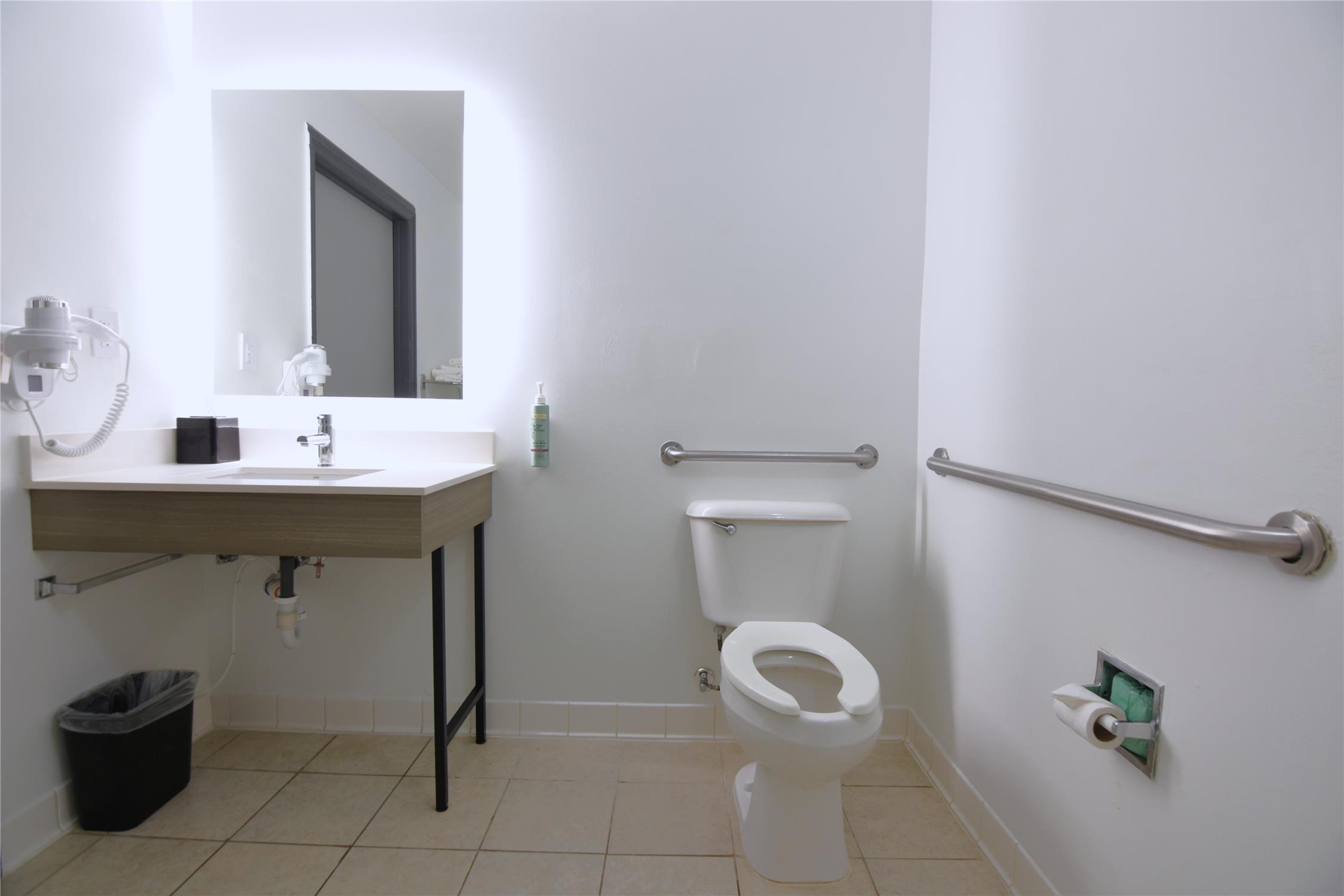 Best Western Point South 54/54