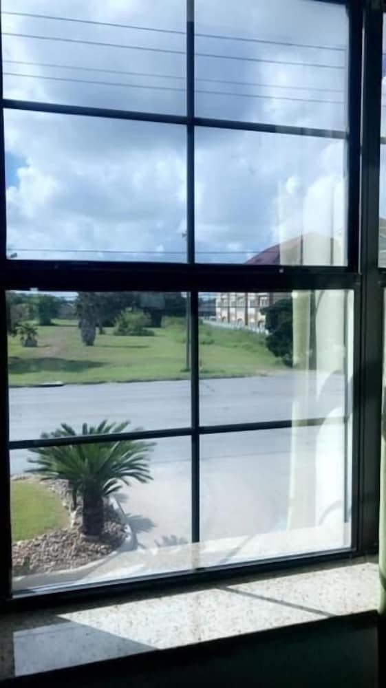 Studio6 Bay City, TX 34/62
