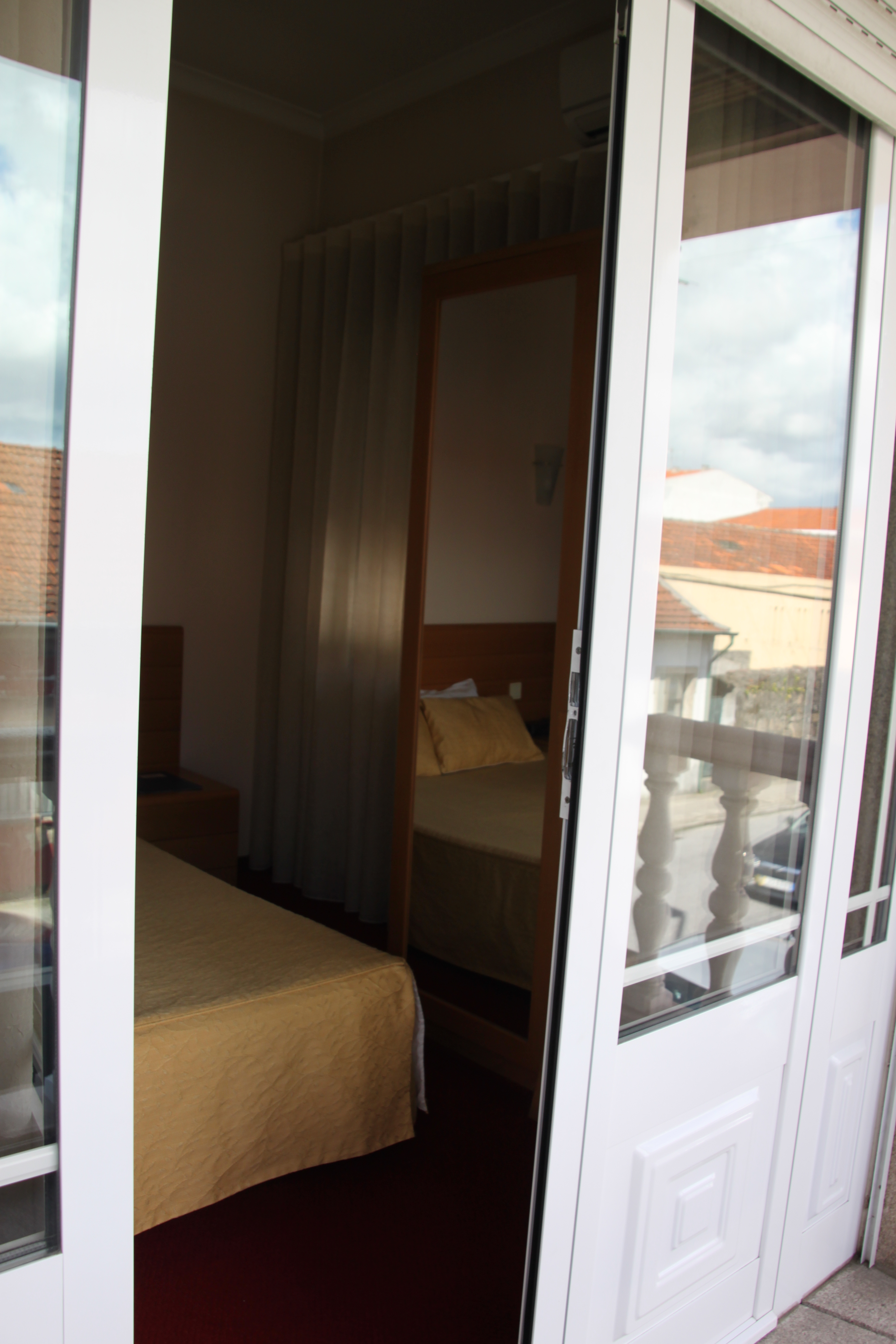 HOTEL QUASAR 26/35