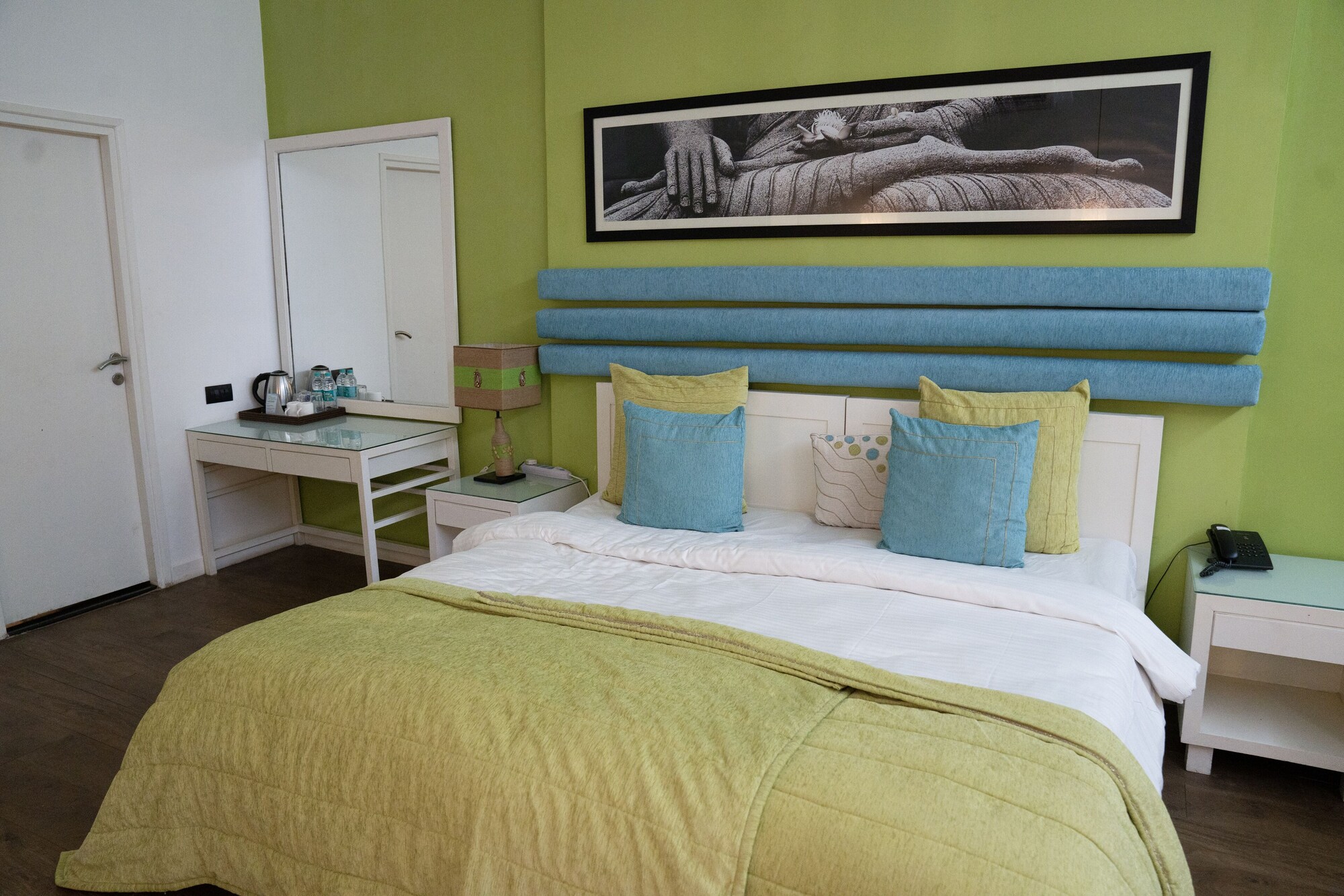 JUNIOR SUITE, GARDEN VIEW