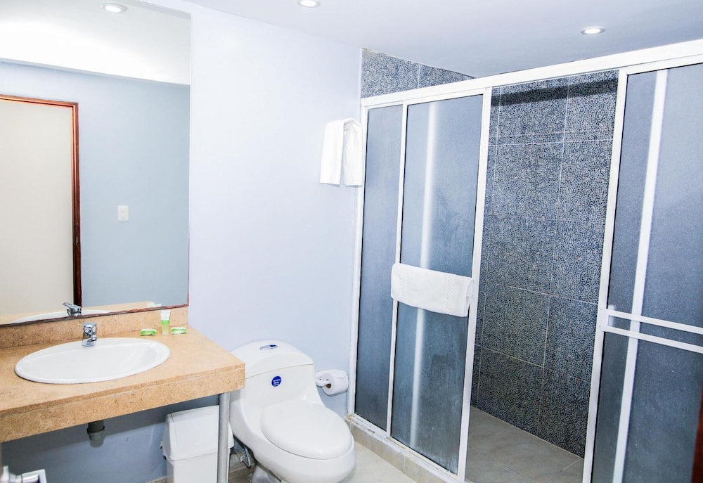 Hotel Portobelo Boulevard 11/61