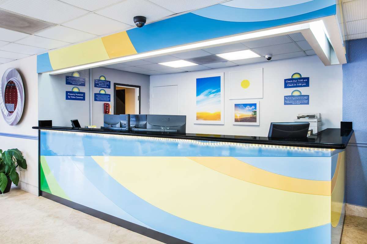 Days Inn by Wyndham Caddo Valley Arkadelphia 8/25
