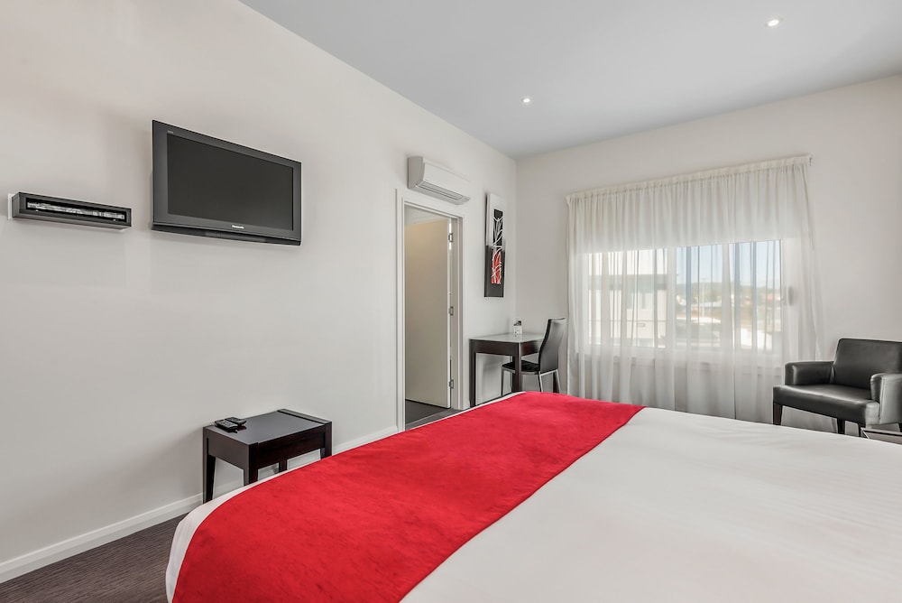 York Cove Hotel 10/59