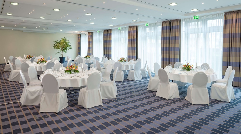 Essential by Dorint Berlin-Adlershof 41/50