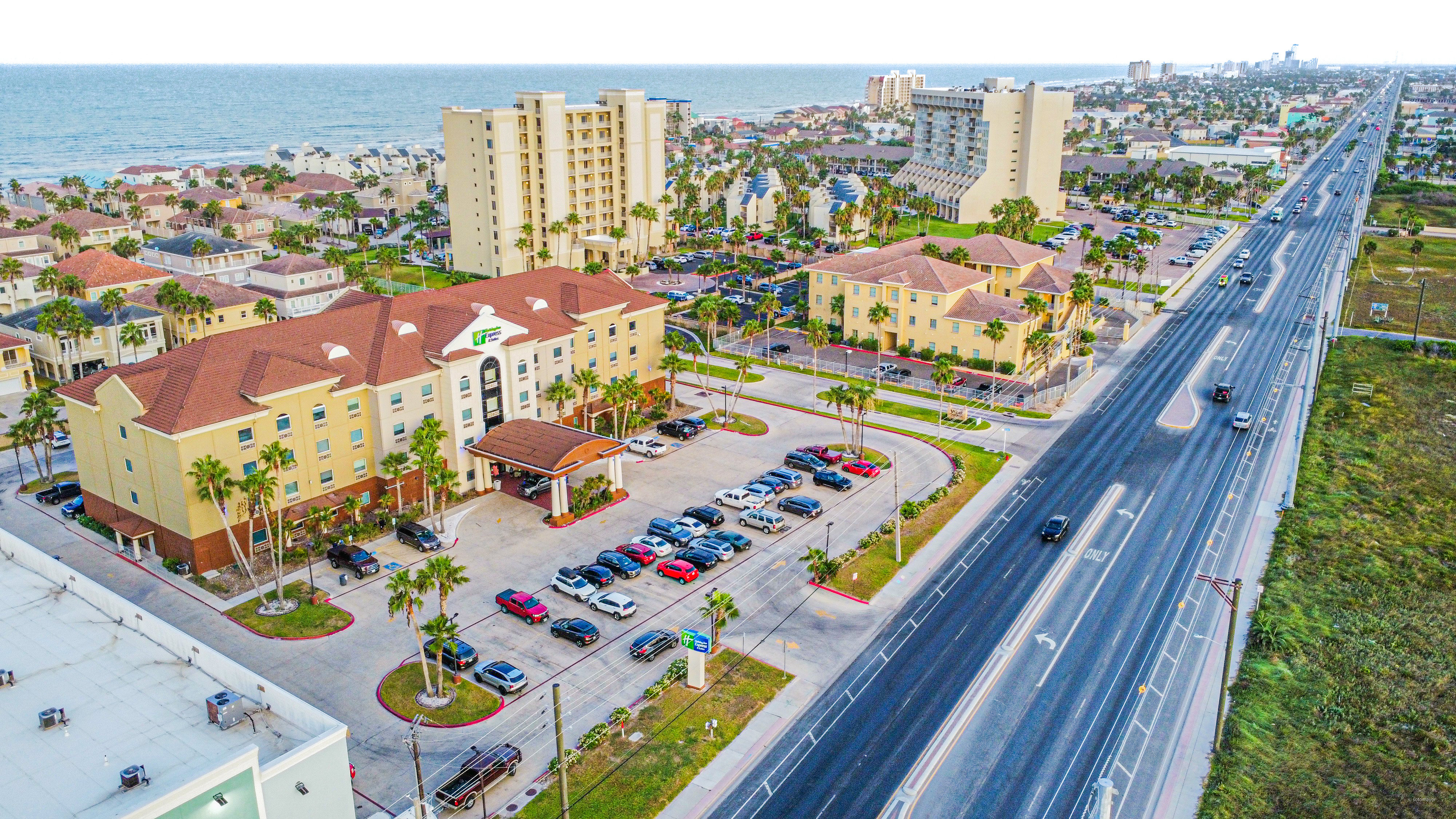 Holiday Inn Express Suites South Padre Island 60/62