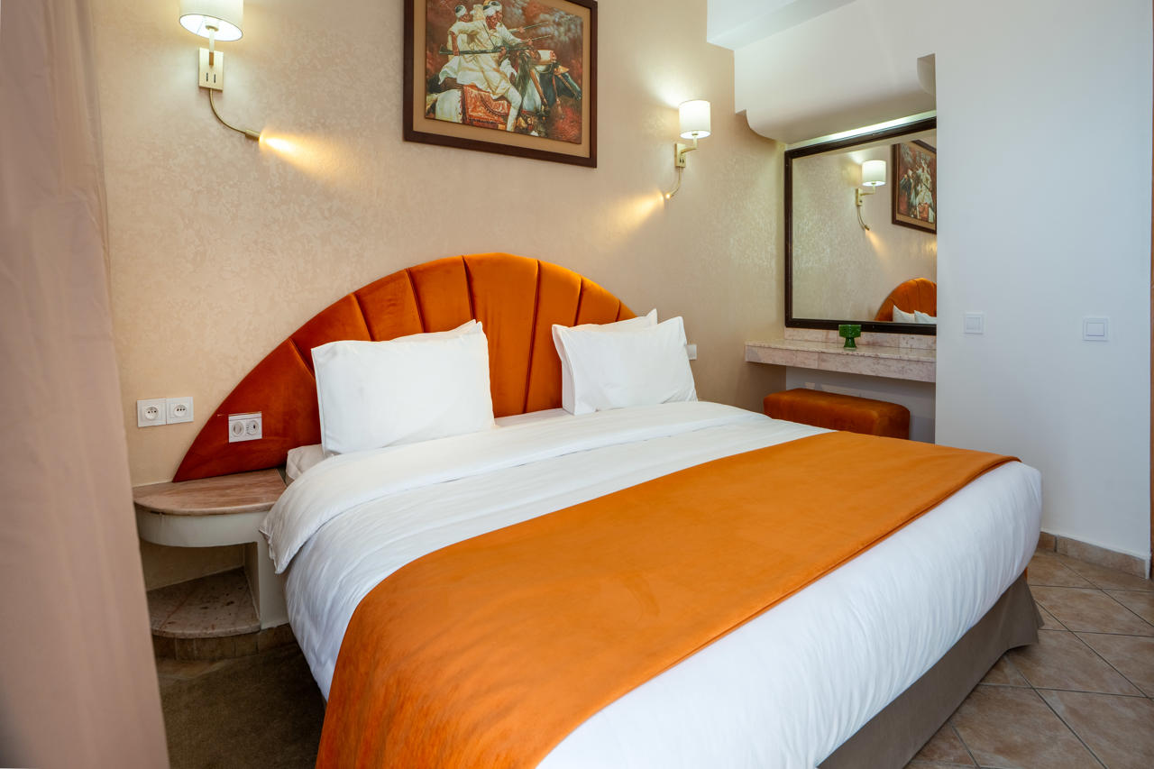 Intouriste Hotel & Suites 17/72