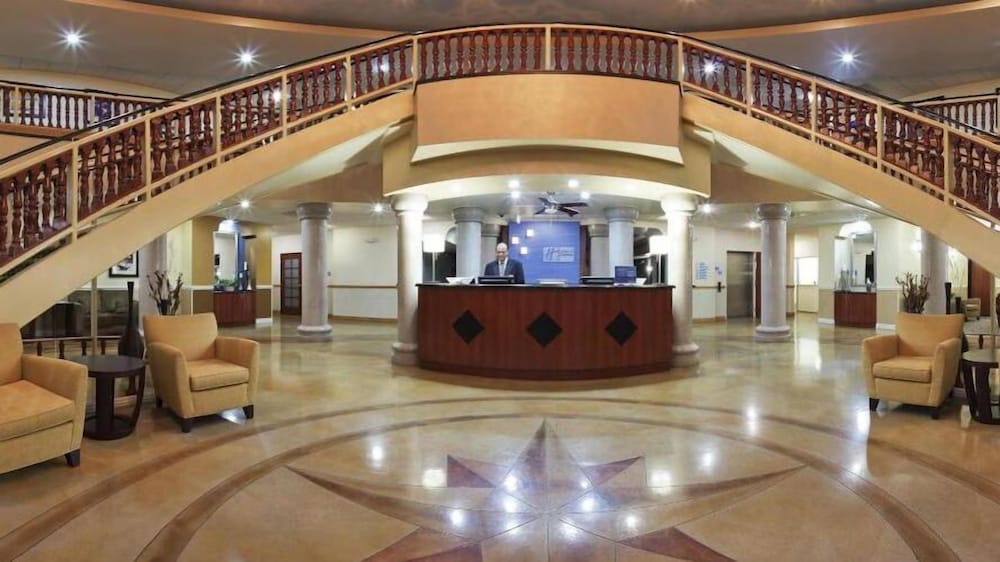 lobby