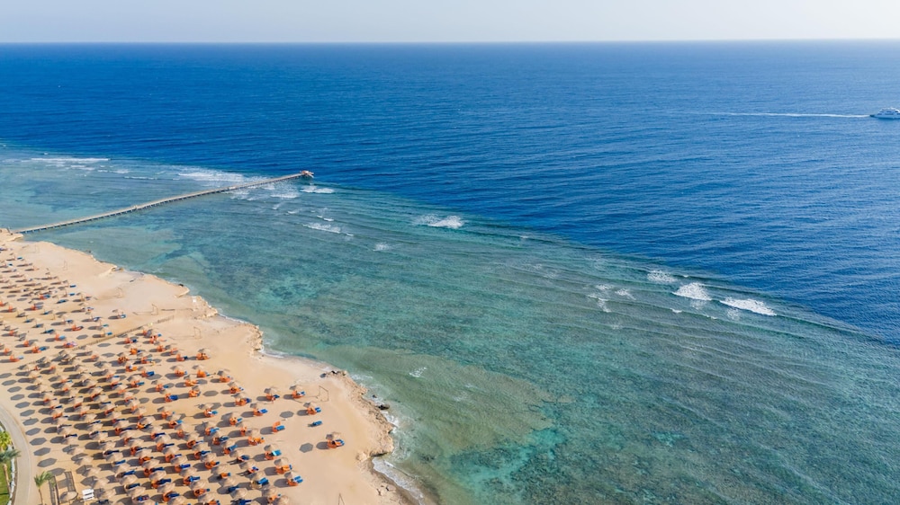 Pickalbatros Oasis Port Ghalib 75/77