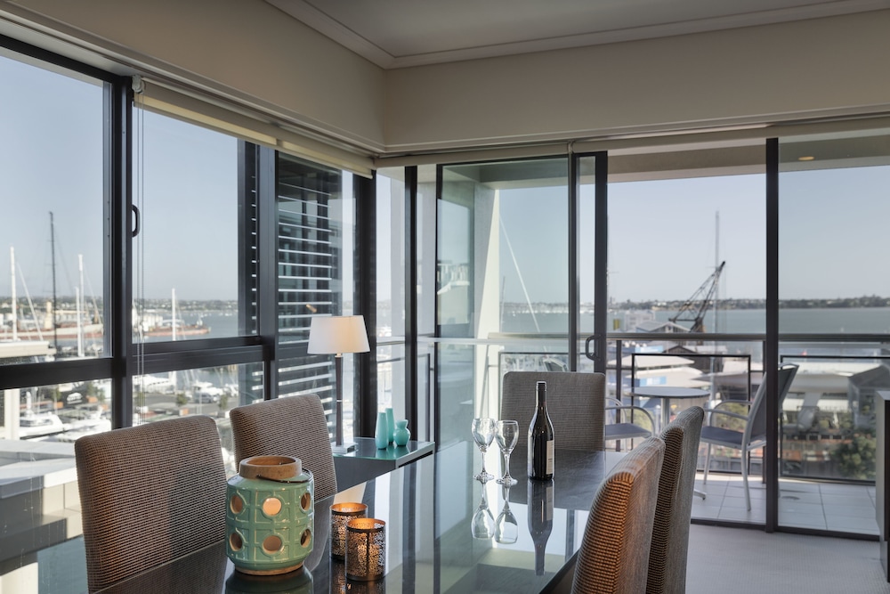 The Sebel Auckland Viaduct Harbour 57/65