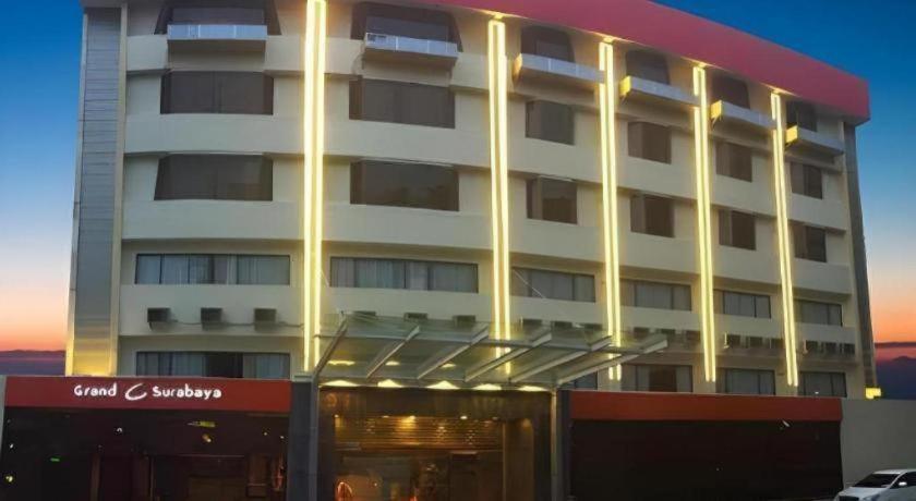 Grand Surabaya 3/33