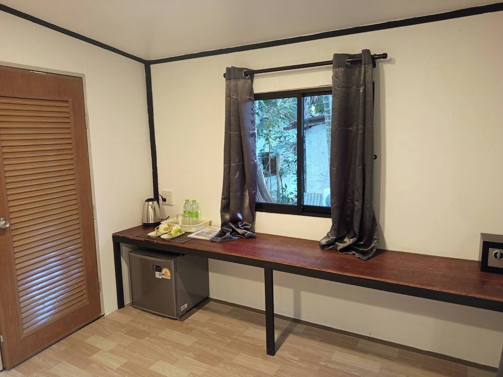 Faye Orchid Resort 7/50