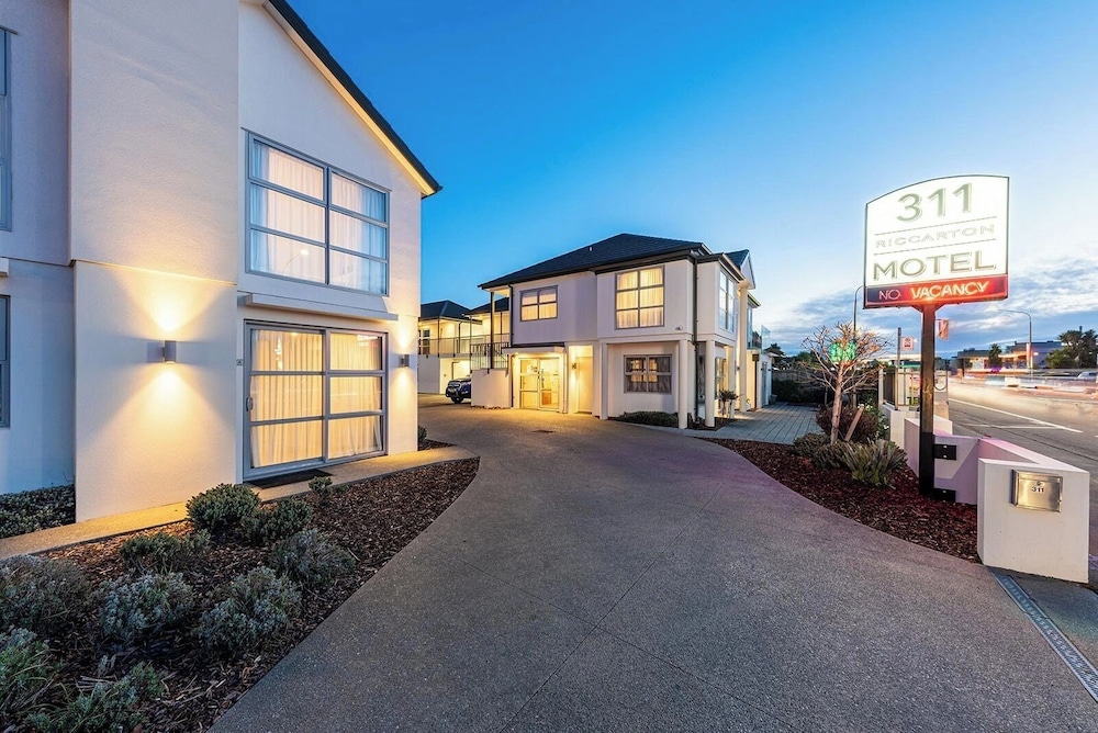 311 Motel Riccarton 62/71