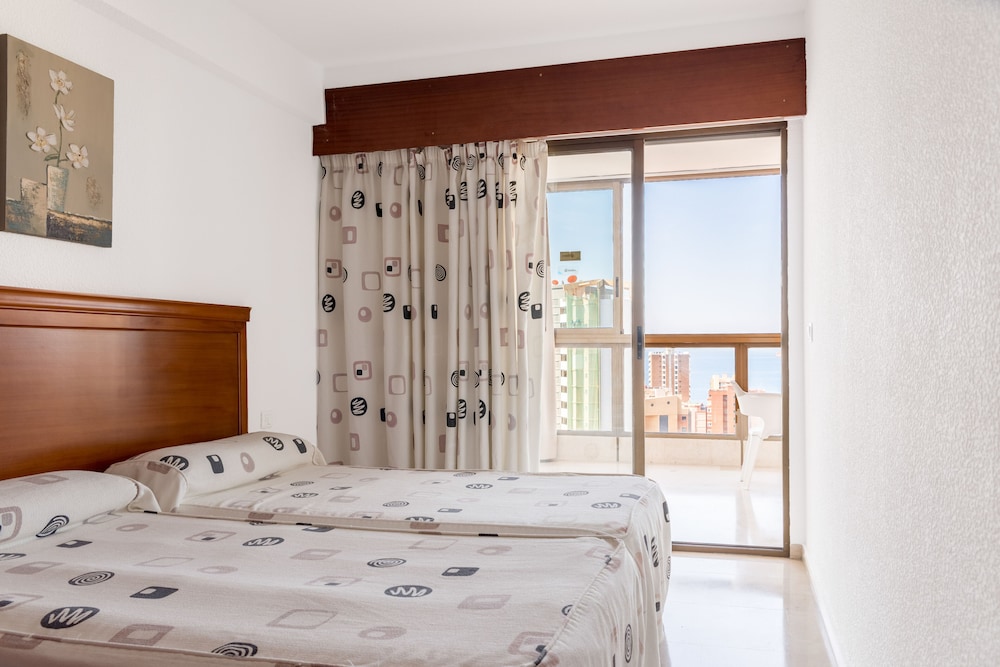 Apartamentos Gemelos Beninter 7/25