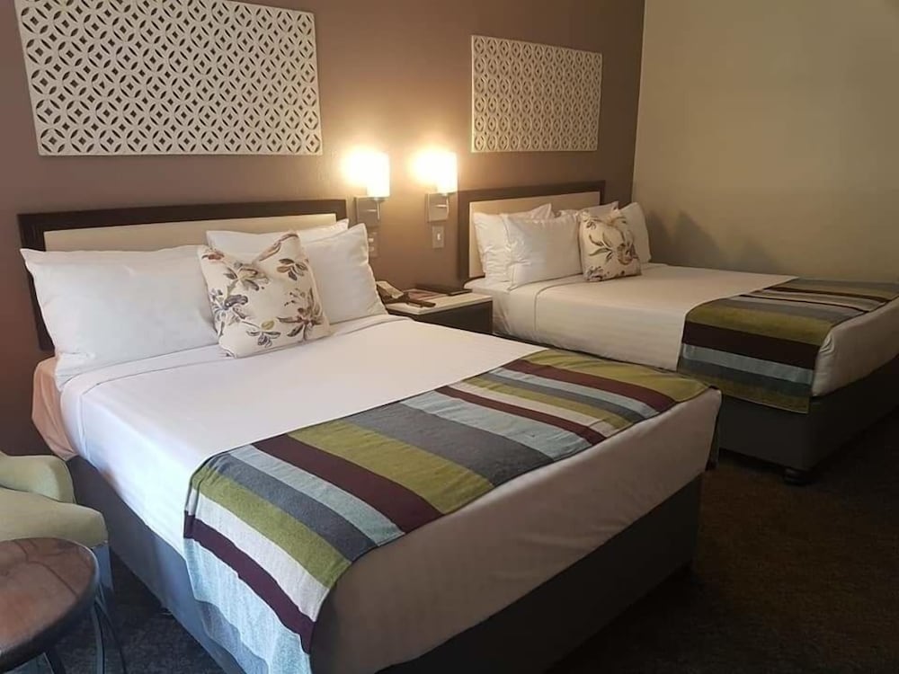 Sabi River Sun Resort 7/44