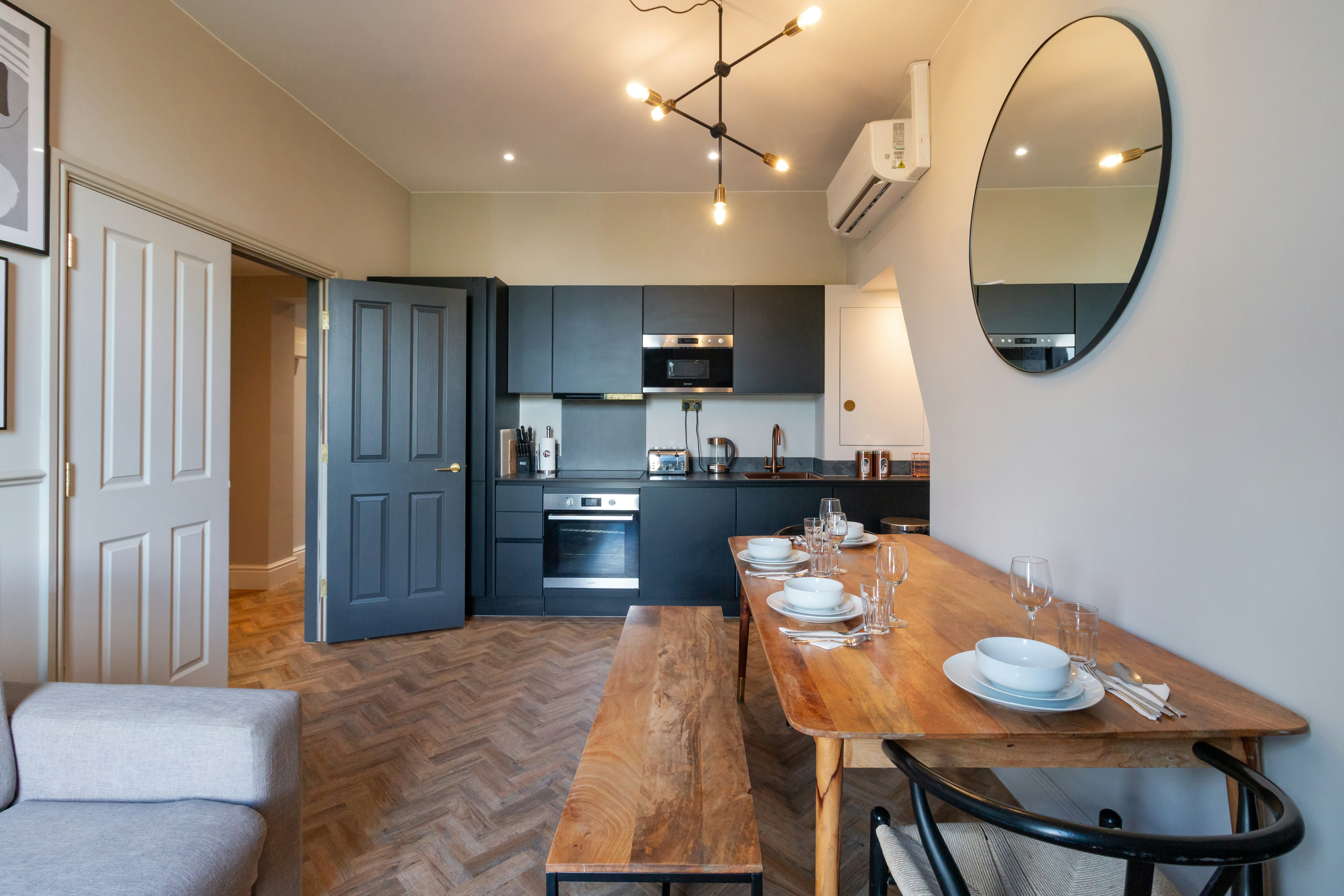 Hy Lytham St Annes 45/52