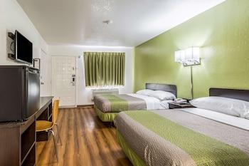 2 Full Beds