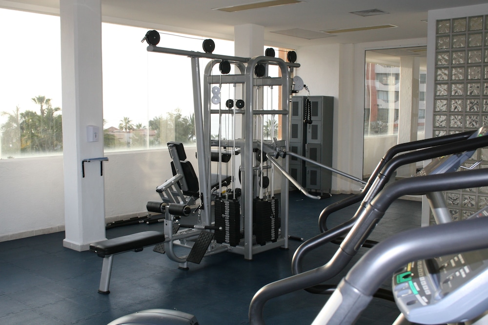 Sunrock Hotel & Suites 22/50