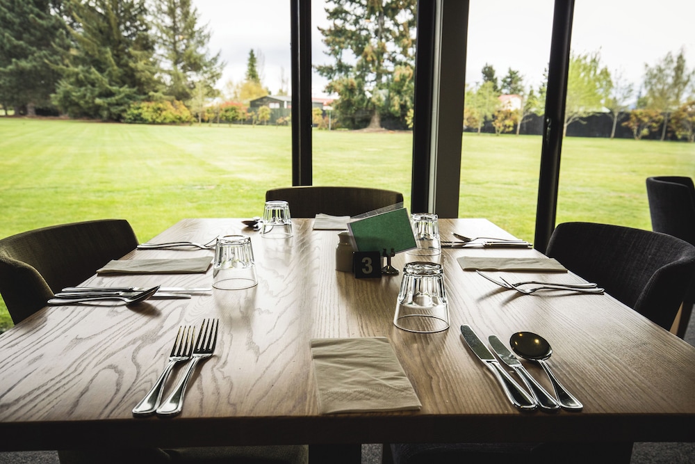 Distinction Mackenzie Country Hotel Twizel 41/57