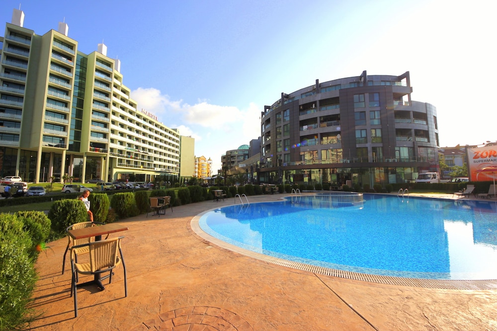 Menada Sunny Beach Plaza Apartments 41/50
