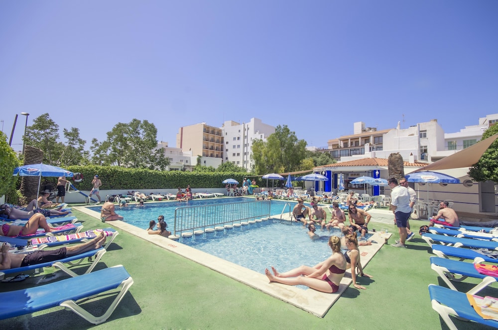 Azuline Hotel Llevant 19/27