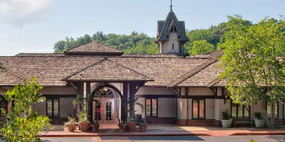 Inn On Biltmore Estate 4/50