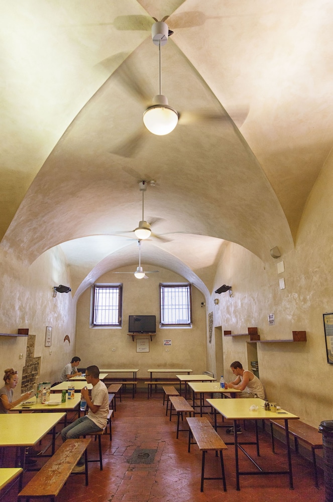 Hostel Santa Monaca 41/50