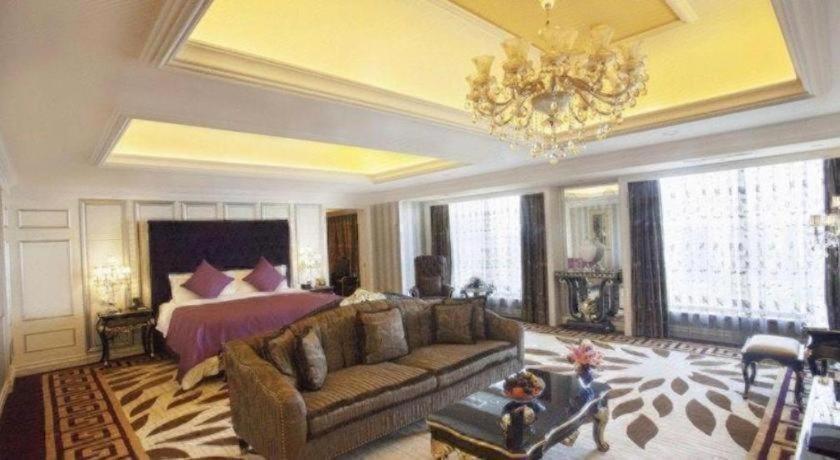 Shenyang Royal Wanxin Hotel 42/56