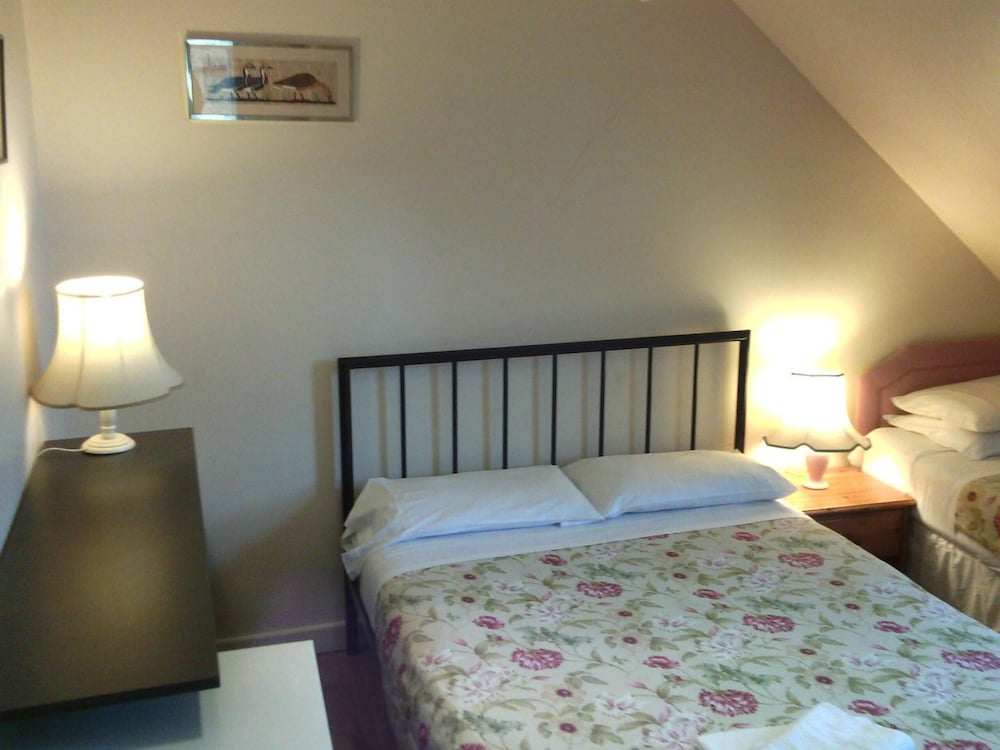 Athena Guest House 11/29