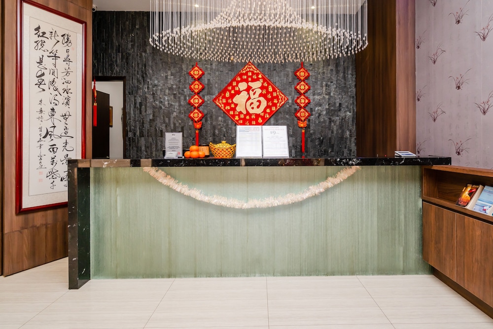 Bliss Hotel Singapore 10/75