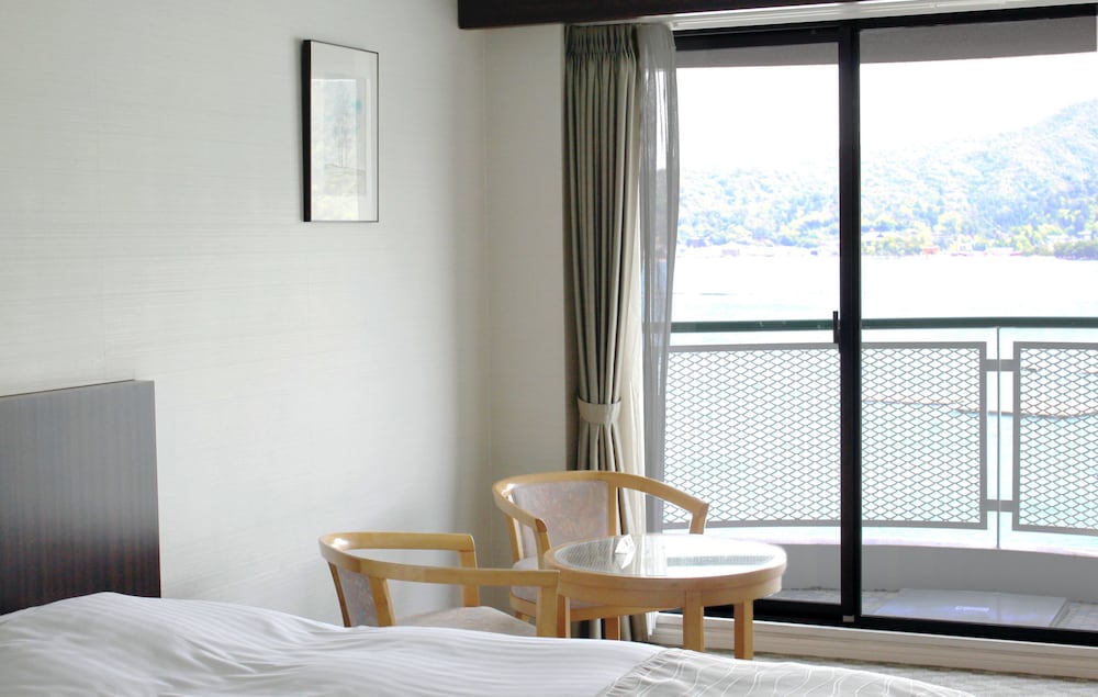 Aki Grand Hotel 48/76